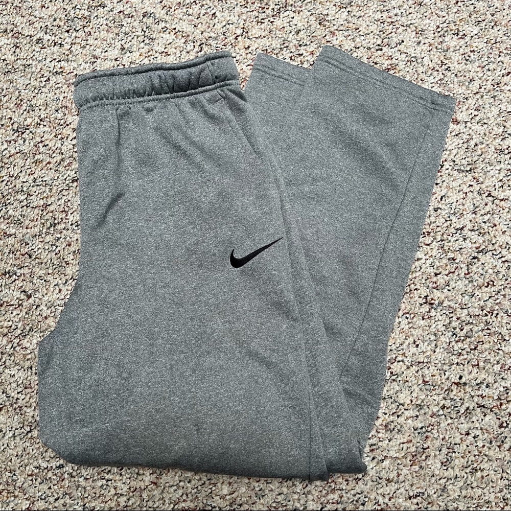 Nike Dri-Fit Therma Pants